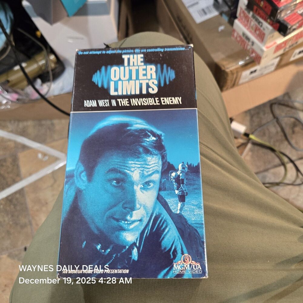 Outer Limits - "The Invisible Enemy" (VHS, 1988)